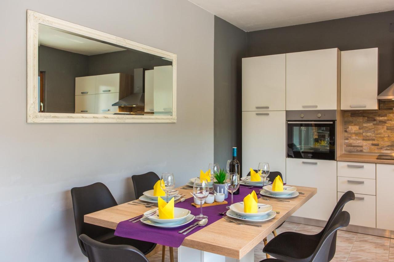 Holiday Home Villa Marija Radosic  Exterior photo